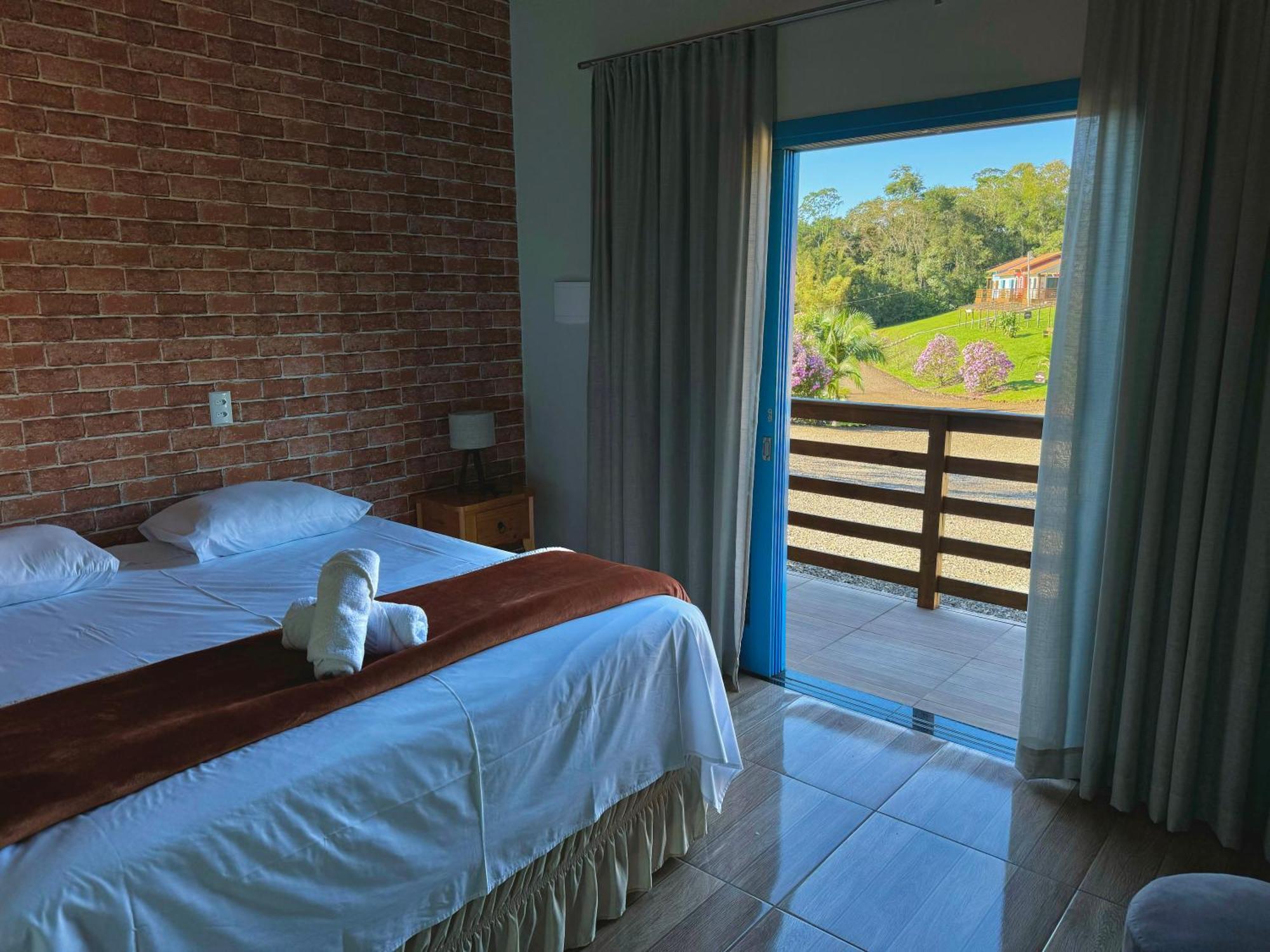 Pousada Di Venezia - Hotel Fazenda 노바 베네짜 외부 사진